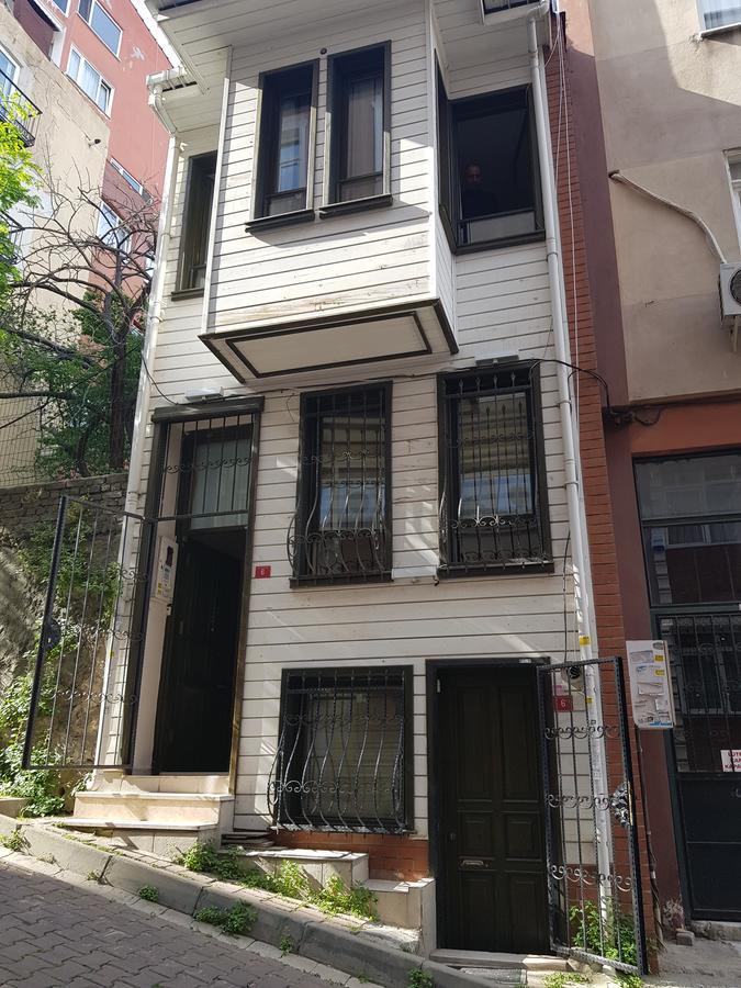 Blue Suit Istanbul Exterior photo